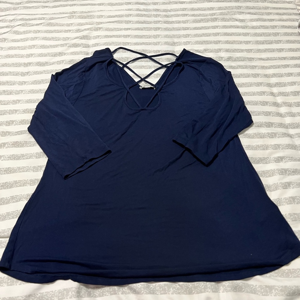 Dark blue strappy neck and back 3/4 sleeves tunic size 3X